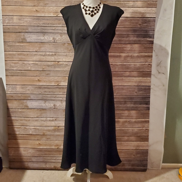 Jones Wear Dresses & Skirts - Jones Wear Black Cocktail Dress 8